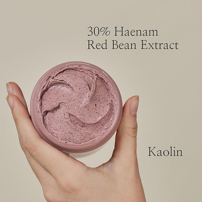 The Red Bean Pore Mask Cleanses And Smooths Skin.
